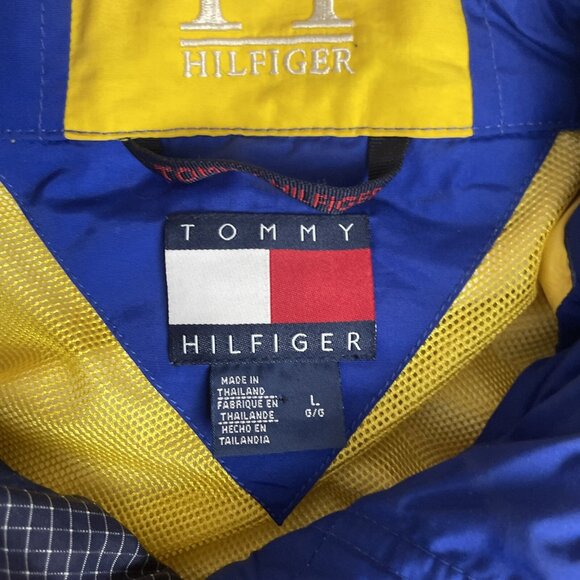 VTG Tommy Hilfiger Hooded Tactical Windbreaker Yellow Rain Jacket Men’s Size M - Picture 7 of 16